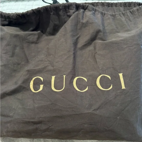 Gucci Bloom reversible tote or lap top bag - Picture 13 of 15